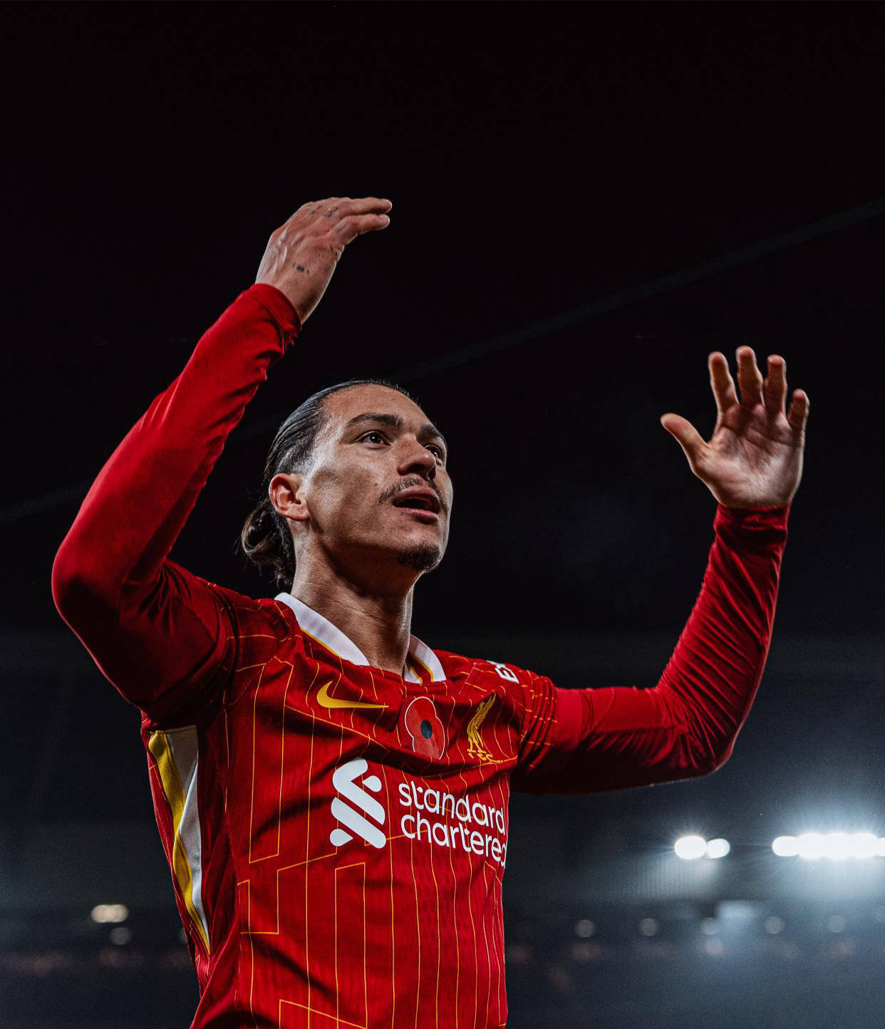 意甲冠军争霸！尤文下重金，邀请当红射手 加盟那不勒斯引援大动作